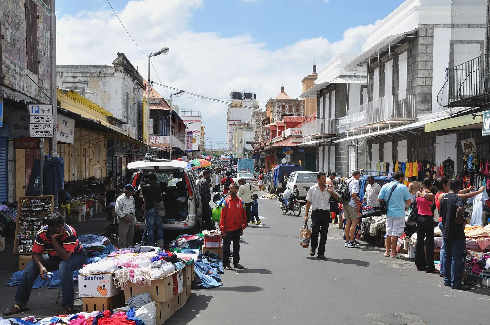 Quatre Bornes market